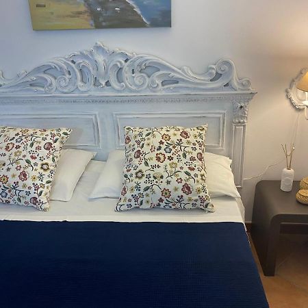 Tyrrhenian Sea Apartment ตอร์เรฟาโร ภายนอก รูปภาพ